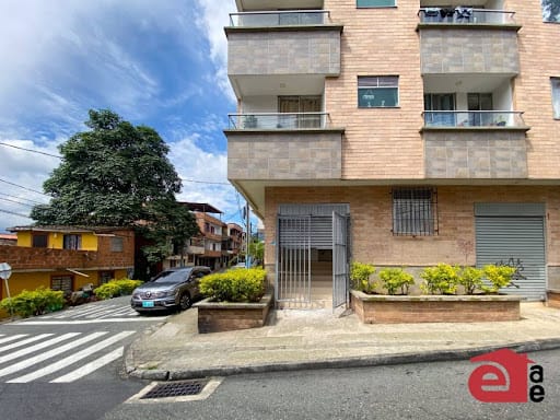 Local en arriendo en Caqueta, La Estrella, 11 m² · foto 8 de 8