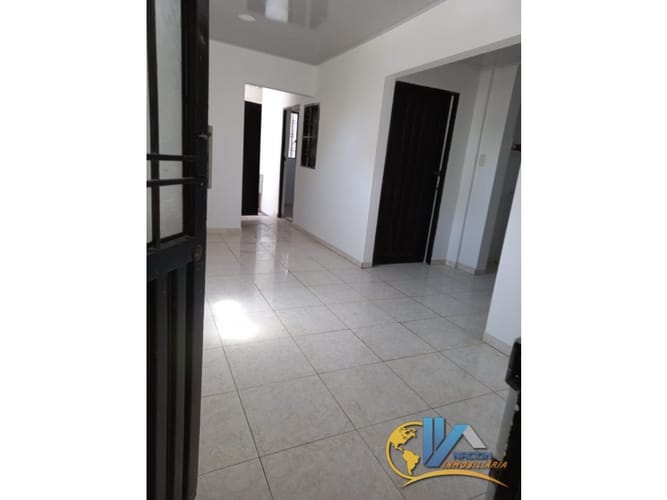 Apartamento de 3 alcobas en venta en San Francisco, Bucaramanga, 65 m² · foto 3 de 13