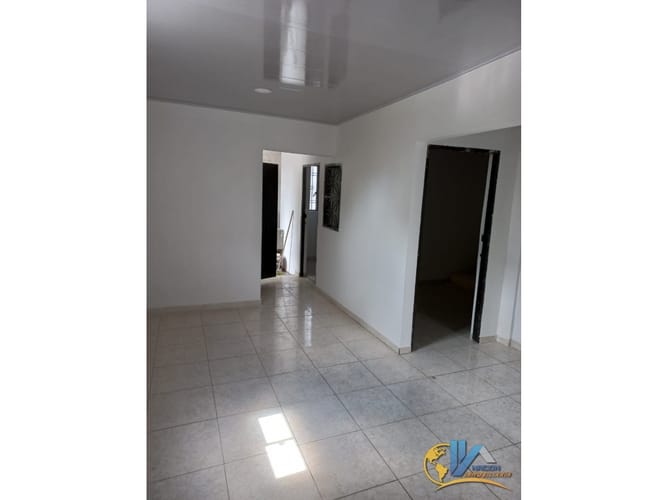 Apartamento de 3 alcobas en venta en San Francisco, Bucaramanga, 65 m² · foto 6 de 13