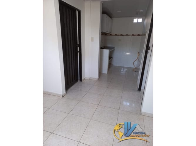 Apartamento de 3 alcobas en venta en San Francisco, Bucaramanga, 65 m² · foto 8 de 13
