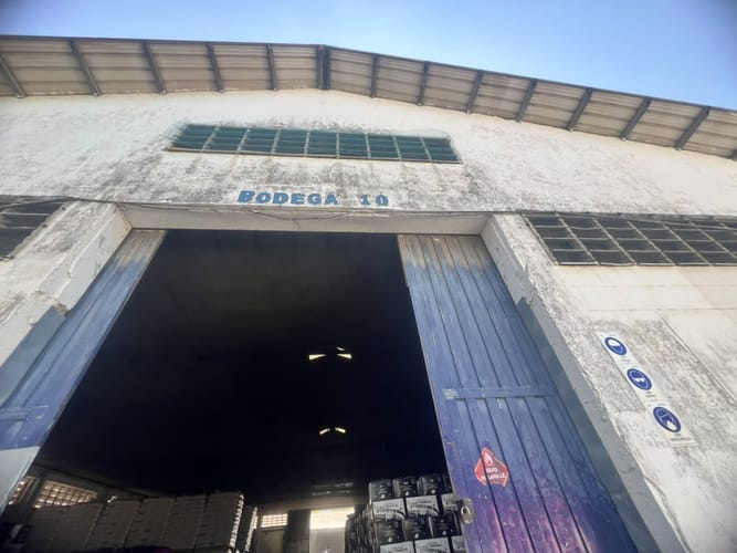 Bodega en arriendo en El Bosque, Cartagena, 964 m² · foto 2 de 7