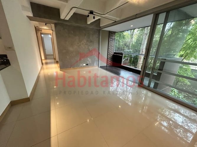 Apartamento de 2 alcobas en arriendo en Los Balsos, Medellín, 90 m² · foto 5 de 16