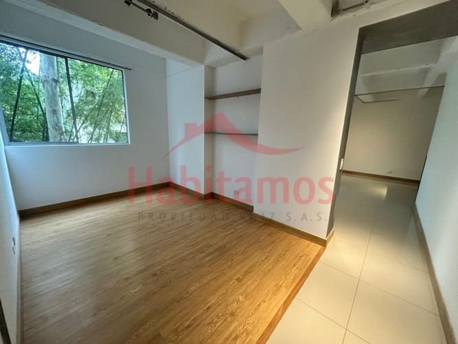 Apartamento de 2 alcobas en arriendo en Los Balsos, Medellín, 90 m² · foto 8 de 16