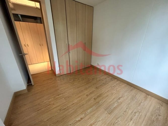 Apartamento de 2 alcobas en arriendo en Los Balsos, Medellín, 90 m² · foto 12 de 16