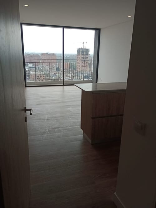Apartamento de 3 alcobas en arriendo en El Recuerdo, Bogotá, 90 m² · foto 15 de 24