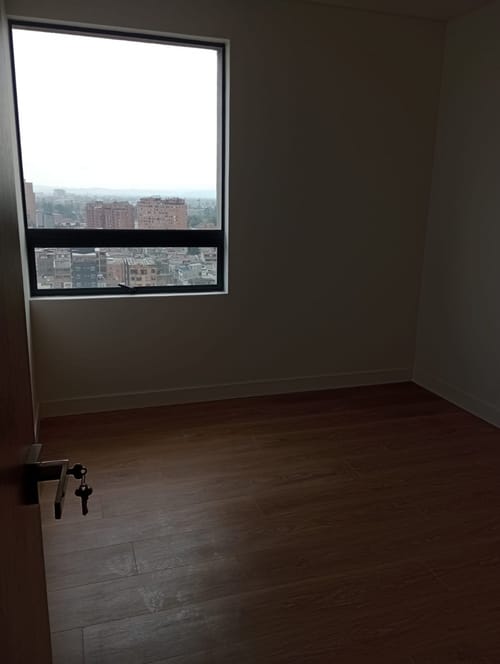 Apartamento de 3 alcobas en arriendo en El Recuerdo, Bogotá, 90 m² · foto 18 de 24