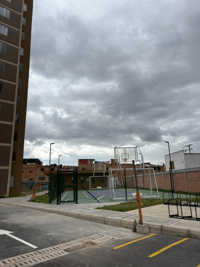 Apartamento en venta en Bosa Islandia, Bogotá · foto 3 de 21
