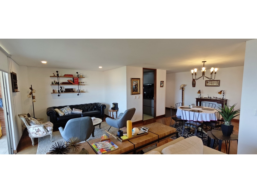 Apartamento en venta en El Tesoro, Medellín · foto 5 de 18