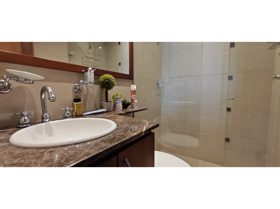 Apartamento en venta en El Tesoro, Medellín · foto 15 de 18