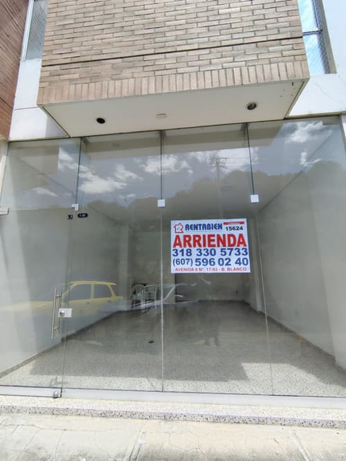 Local en venta en Prados Del Este, Cúcuta, 40 m² · foto 2 de 7