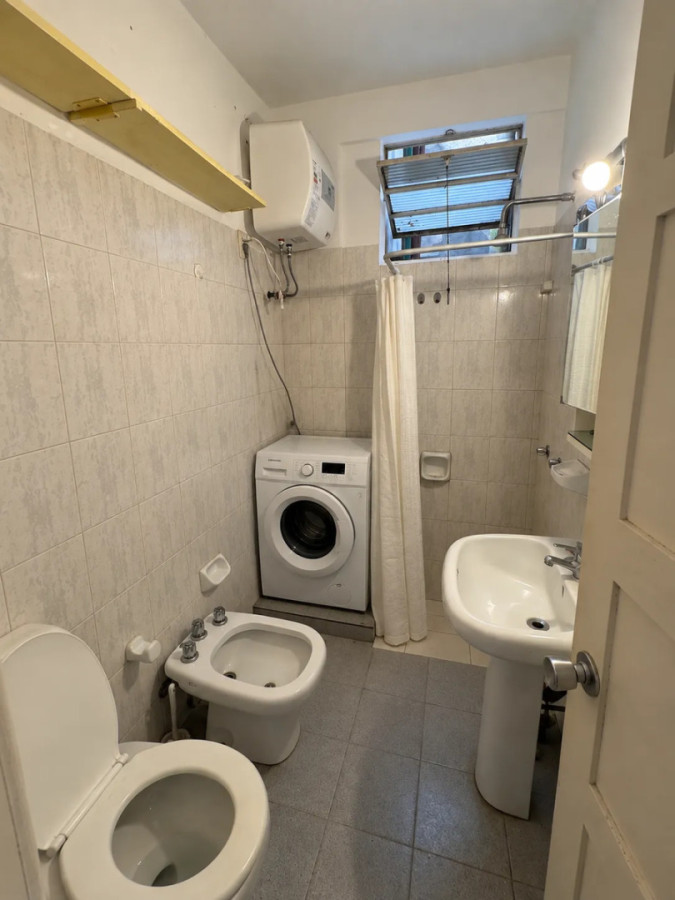 Alquiler Apartamento De 2 Dormitorios Terraza Vista Al Mar En Parque Rodó · Foto 9