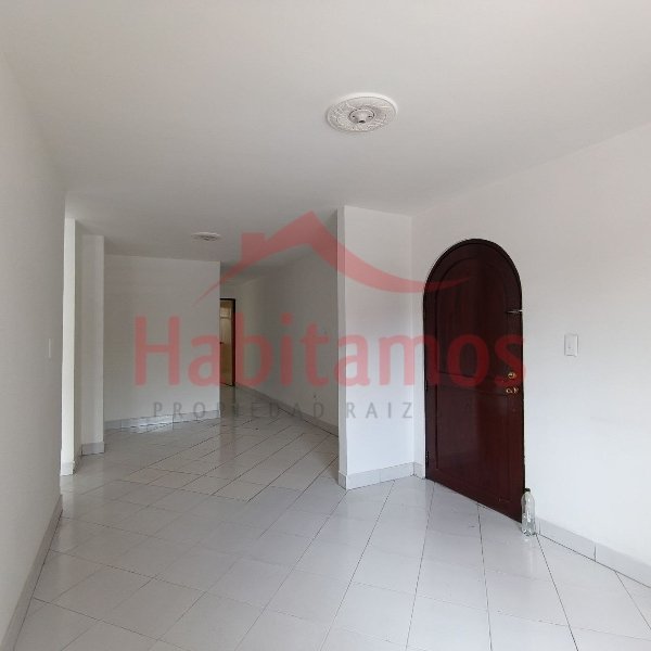Apartamento en venta en Belén, Medellín · foto 3 de 17