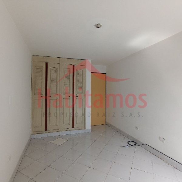 Apartamento en venta en Belén, Medellín · foto 9 de 17