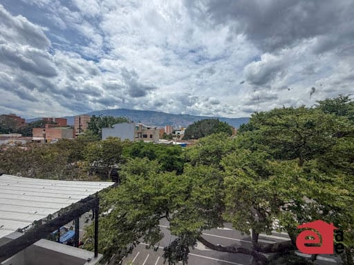 Oficina en arriendo en Laureles, Medellín, 48 m² · foto 7 de 8