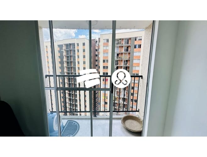 Apartamento de 3 alcobas en venta en La Navarra, Bello, 48 m² · foto 2 de 14