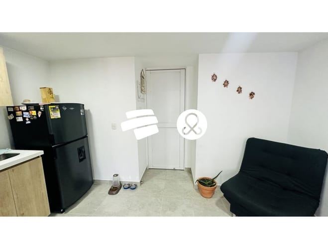 Apartamento de 3 alcobas en venta en La Navarra, Bello, 48 m² · foto 3 de 14