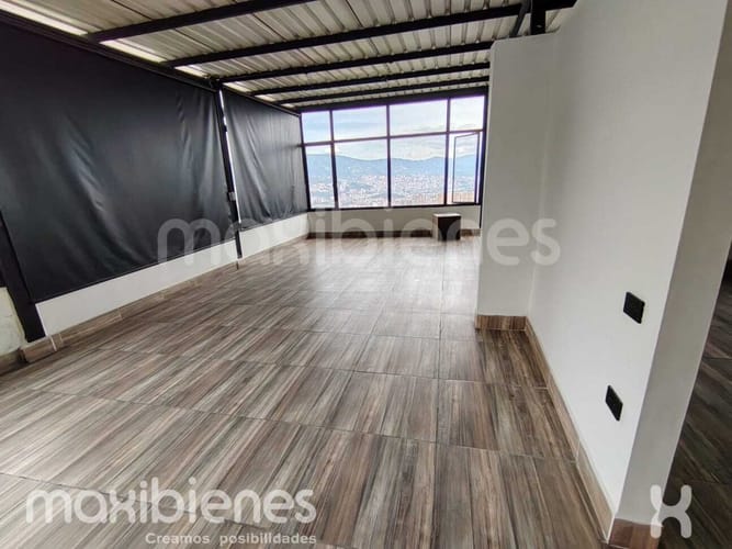 Local en arriendo en Pajarito, Medellín, 21 m² · foto 4 de 9
