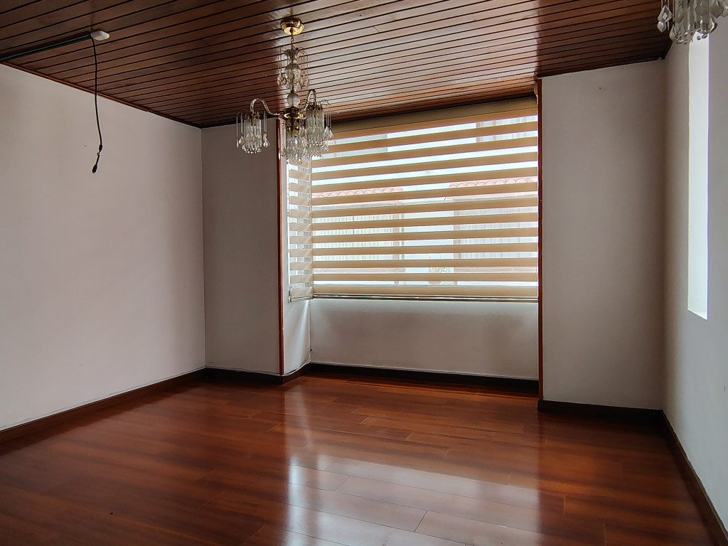 Casa en venta en El Batán, Bogotá · foto 3 de 20