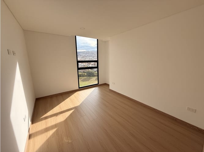Apartamento de 3 alcobas en venta en Unicentro, Tunja, 76 m² · foto 7 de 14