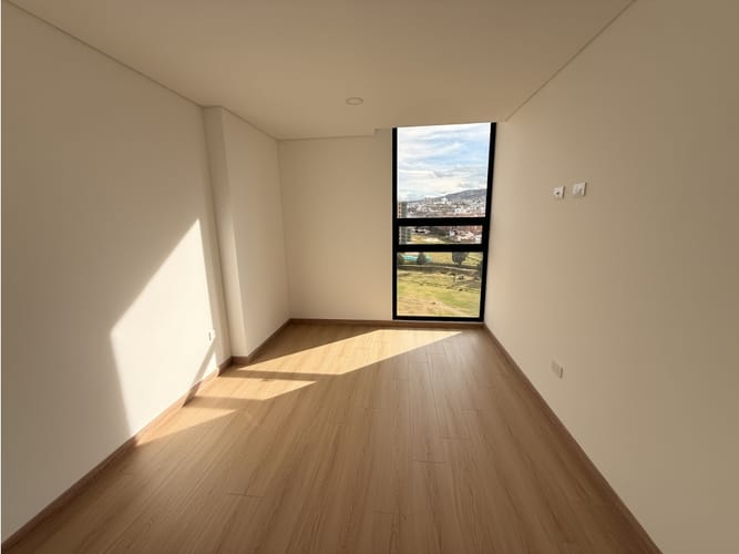 Apartamento de 3 alcobas en venta en Unicentro, Tunja, 76 m² · foto 11 de 14