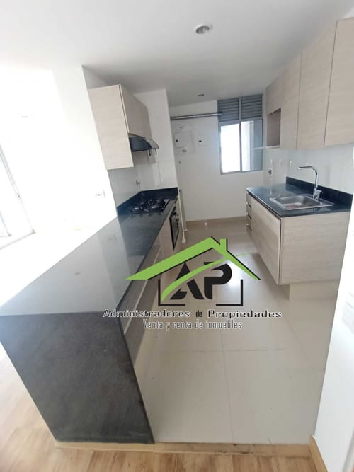 Apartamento de 3 alcobas en arriendo en Urbanizacion Crucero Del Sur, Medellín, 94 m² · foto 5 de 24