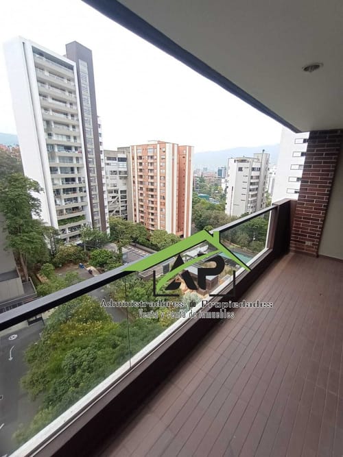 Apartamento de 3 alcobas en arriendo en Urbanizacion Crucero Del Sur, Medellín, 94 m² · foto 12 de 24