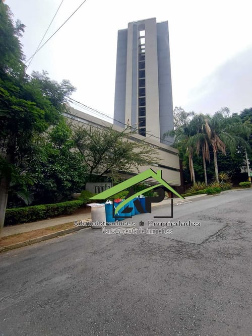Apartamento de 3 alcobas en arriendo en Urbanizacion Crucero Del Sur, Medellín, 94 m² · foto 2 de 24