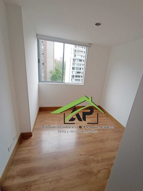 Apartamento de 3 alcobas en arriendo en Urbanizacion Crucero Del Sur, Medellín, 94 m² · foto 19 de 24