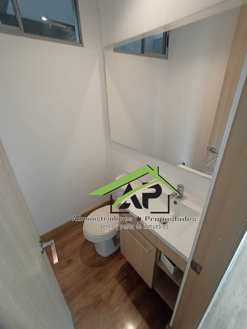 Apartamento de 3 alcobas en arriendo en Urbanizacion Crucero Del Sur, Medellín, 94 m² · foto 15 de 24