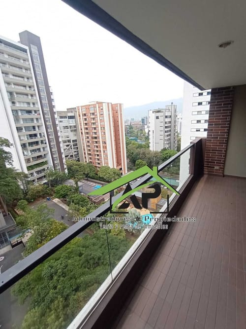 Apartamento de 3 alcobas en arriendo en Urbanizacion Crucero Del Sur, Medellín, 94 m² · foto 14 de 24