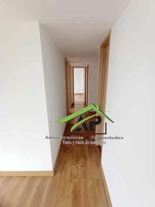 Apartamento de 3 alcobas en arriendo en Urbanizacion Crucero Del Sur, Medellín, 94 m² · foto 17 de 24