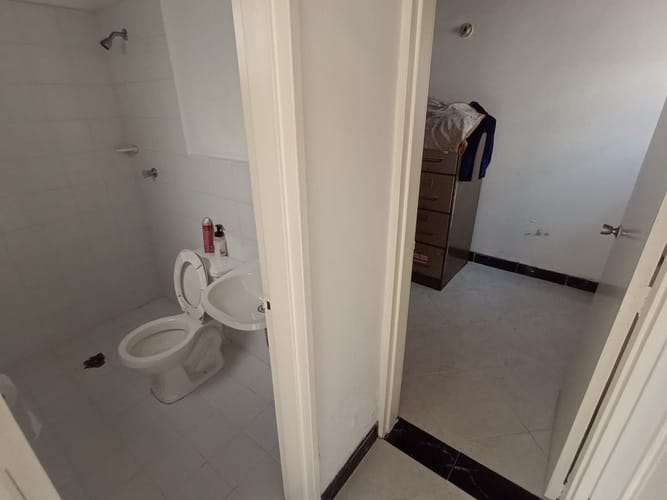 Casa de 4 alcobas en venta en Laureles, Medellín, 350 m² · foto 18 de 19