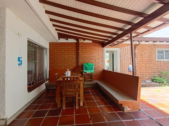 Casa de 4 alcobas en venta en Laureles, Medellín, 350 m² · foto 17 de 19