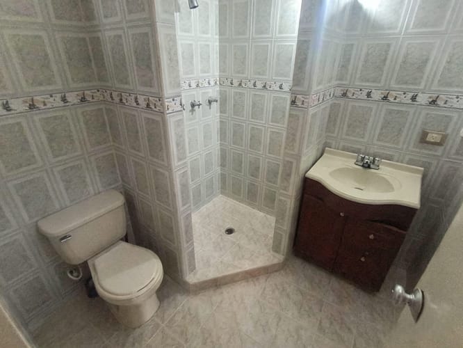 Casa de 4 alcobas en venta en Laureles, Medellín, 350 m² · foto 14 de 19