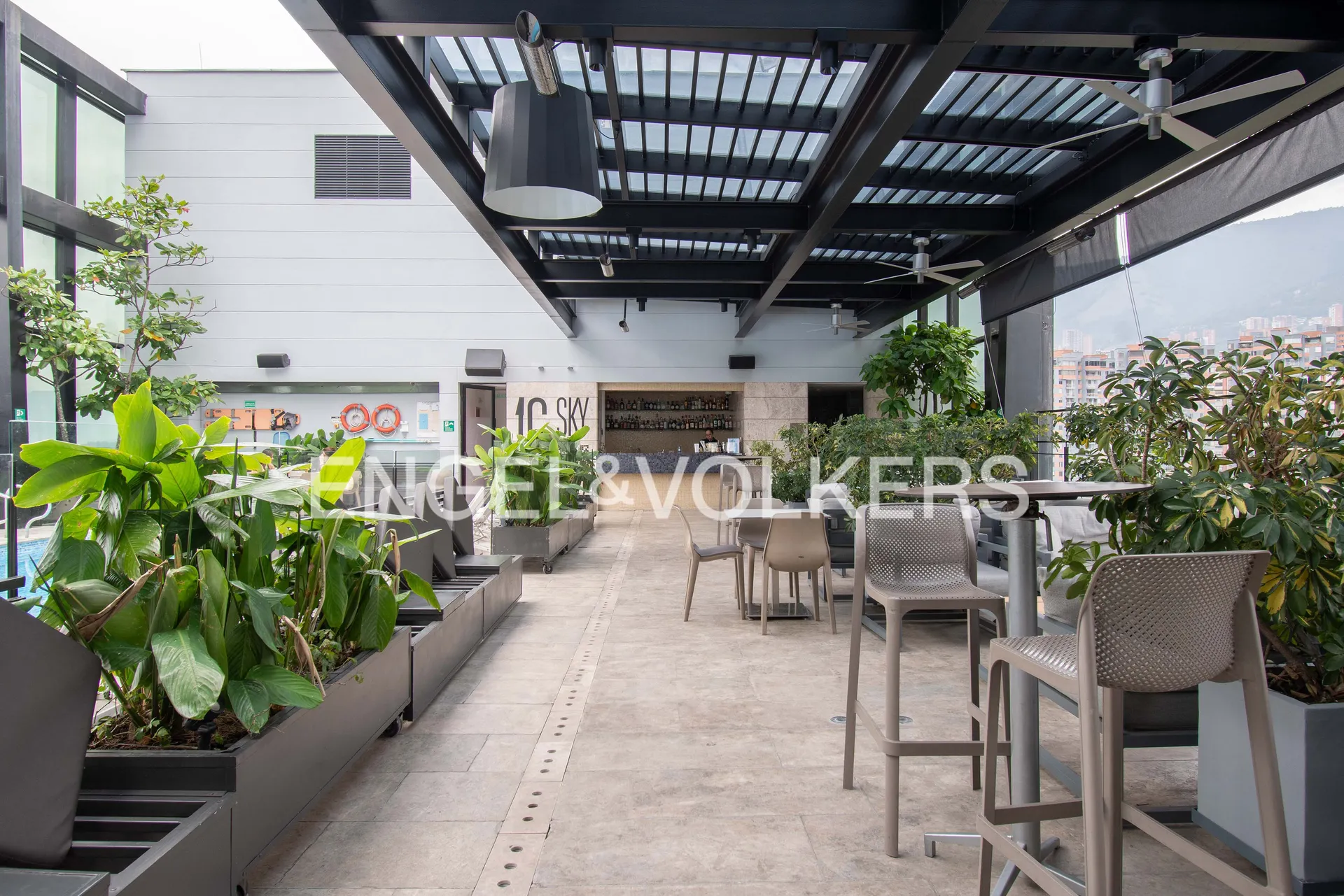 Apartamento en venta en Milla De Oro, Medellín · foto 8 de 12