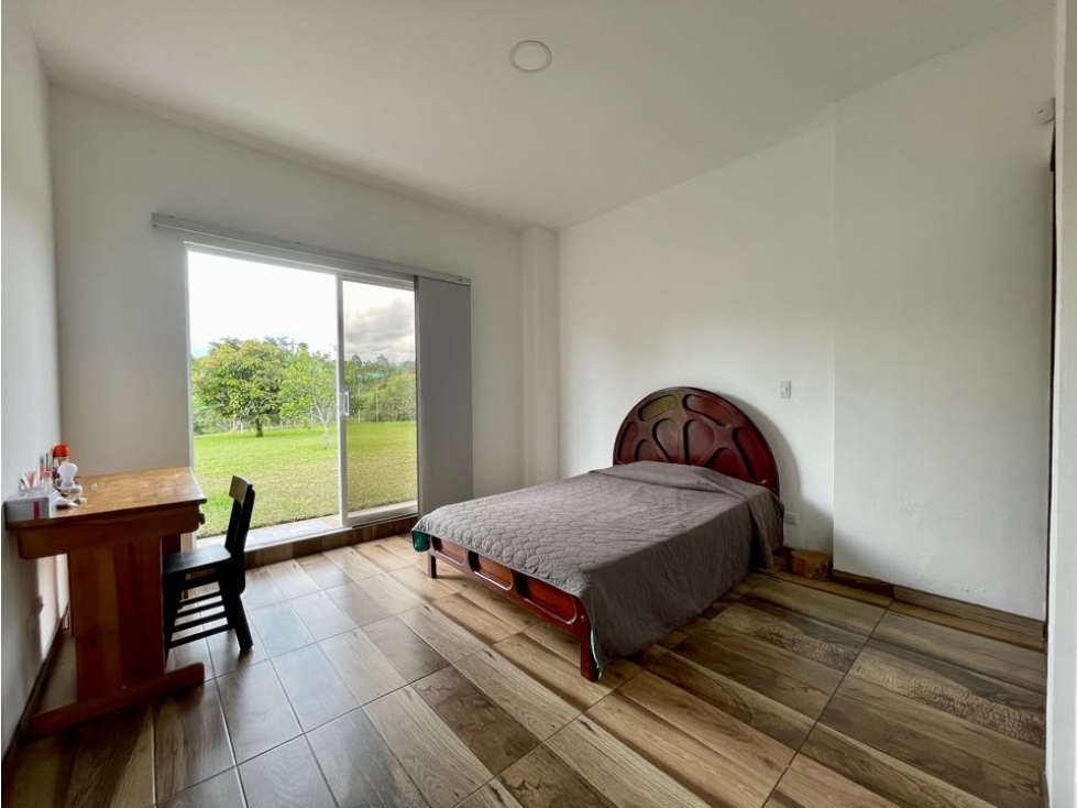 Casa en venta en Tribunas Corcega, Pereira · foto 18 de 24