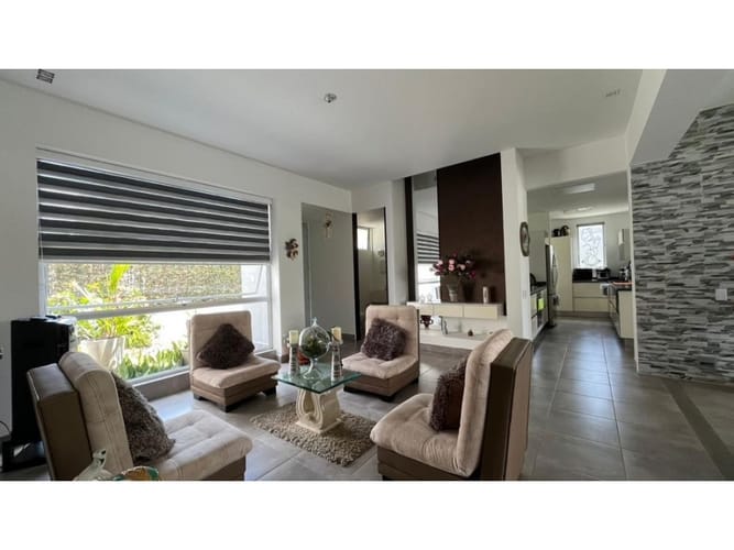 Casa de 4 alcobas en venta en Pueblito Cafetero, Pereira, 400 m² · foto 8 de 24