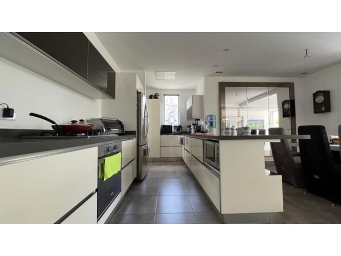 Casa de 4 alcobas en venta en Pueblito Cafetero, Pereira, 400 m² · foto 9 de 24