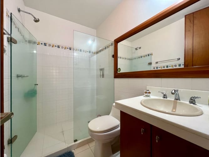 Casa de 5 alcobas en venta en Pinares Alto, Pereira, 450 m² · foto 22 de 24