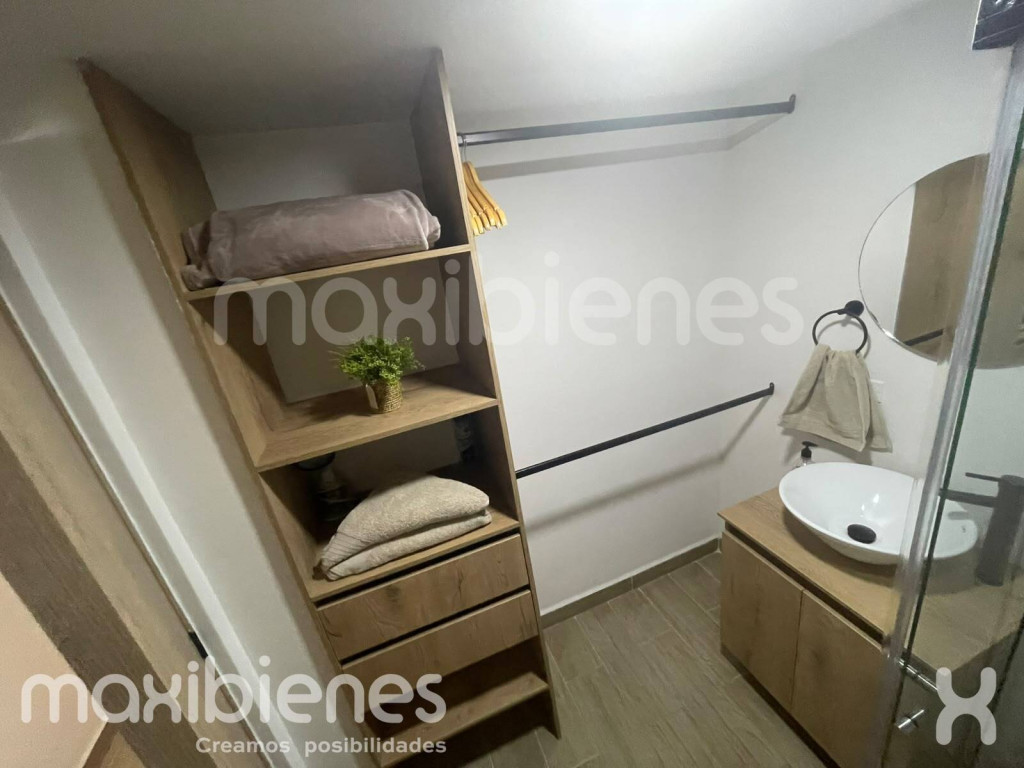 1BR Apartment in Calasanz (20 m²) - 4