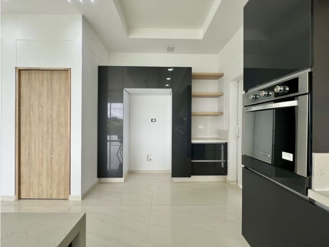 Casa de 4 alcobas en venta en Tribunas Corcega, Pereira, 576 m² · foto 9 de 24