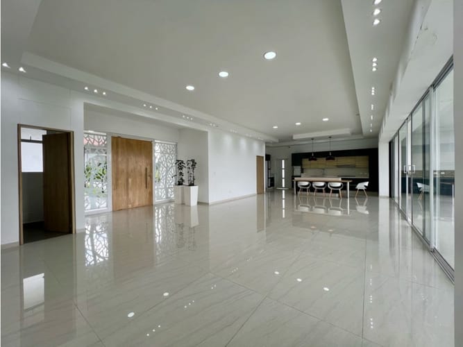 Casa de 4 alcobas en venta en Tribunas Corcega, Pereira, 576 m² · foto 18 de 24