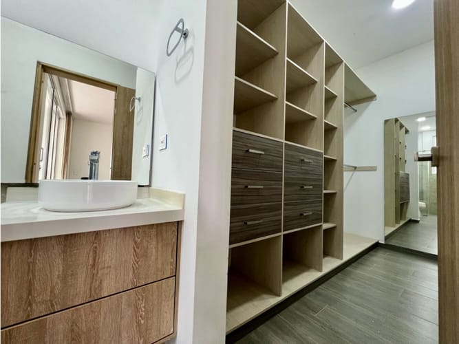 Casa de 4 alcobas en venta en Tribunas Corcega, Pereira, 576 m² · foto 24 de 24