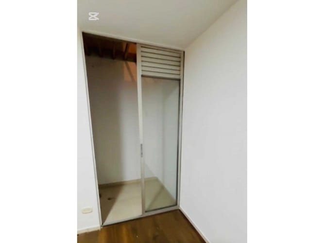 Apartaestudio en venta en Belalcazar, Pereira, 36 m² · foto 7 de 8