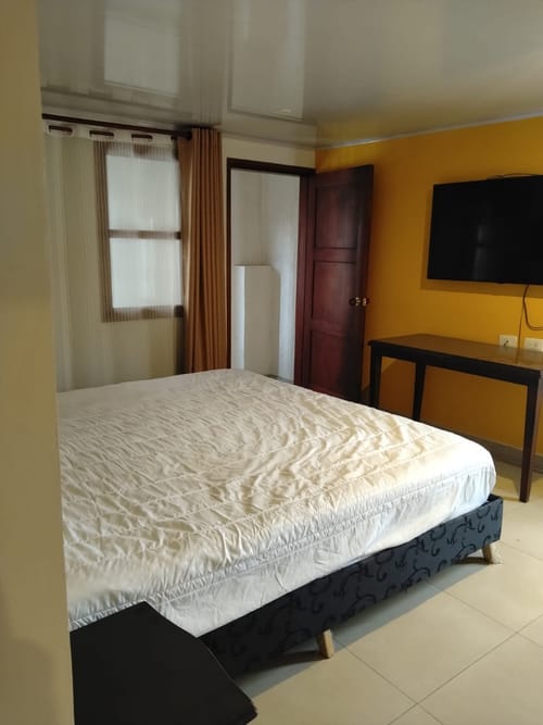 Apartamento de 3 alcobas en arriendo en Santa Rosita, Bogotá, 120 m² · foto 8 de 9