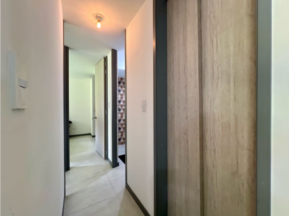 Apartamento en venta en Senderos De Unicentro, Pereira · foto 8 de 24