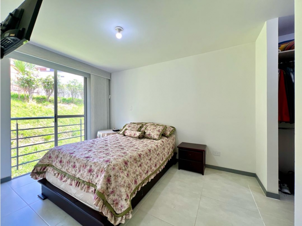 Apartamento en venta en Senderos De Unicentro, Pereira · foto 12 de 24