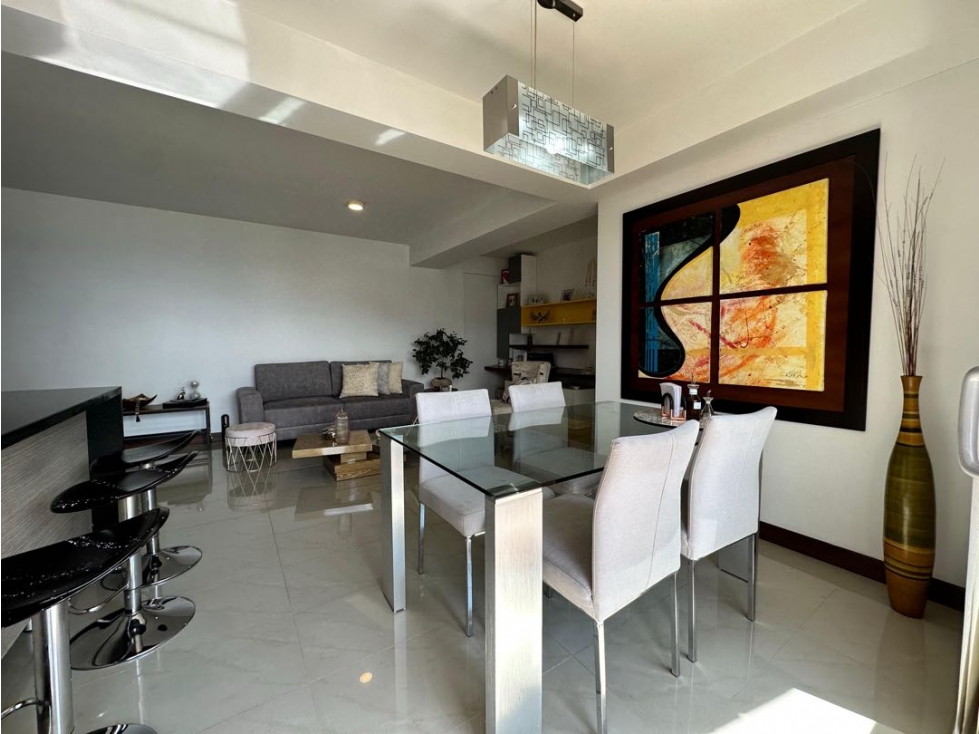 Apartamento en venta en Pinares Alto, Pereira · foto 3 de 24
