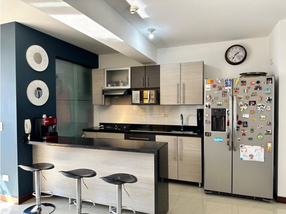 Apartamento en venta en Pinares Alto, Pereira · foto 8 de 24