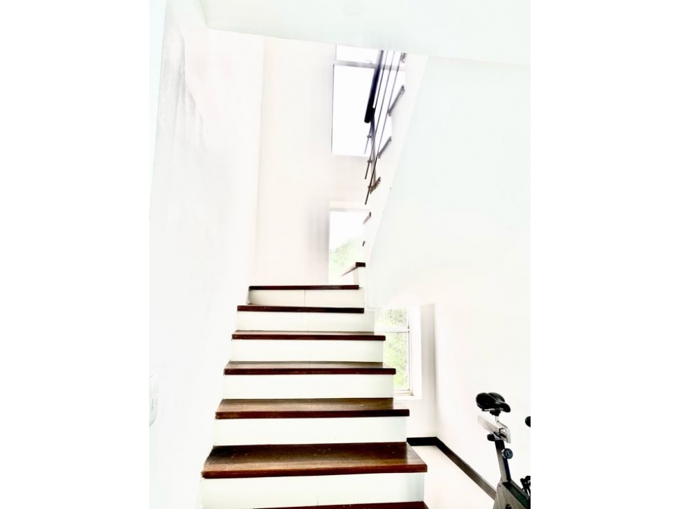 Apartamento en venta en Pinares, Pereira · foto 13 de 22